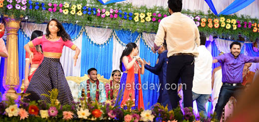   	S V Sunil 